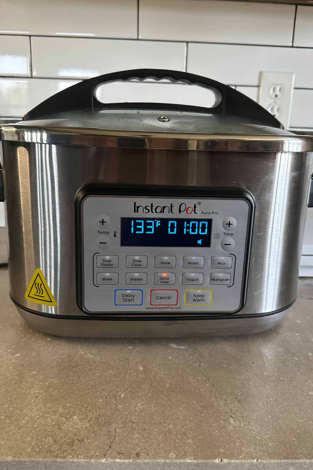 Instant Pot 8 Qt Aura Pro MultiCooker w/ Sous Vide