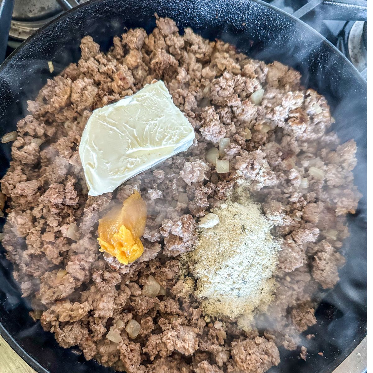 Cheesy Ranch Ground Beef and Rice Casserole - Laughing Rooster Eats