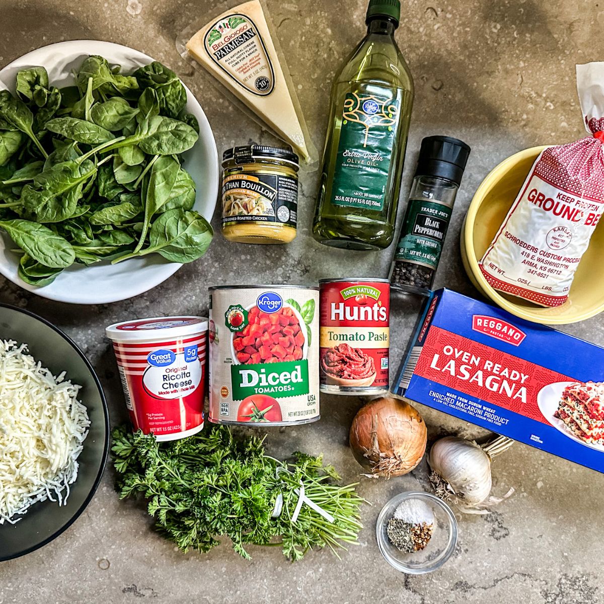 ingredients needed for lasagna soup.