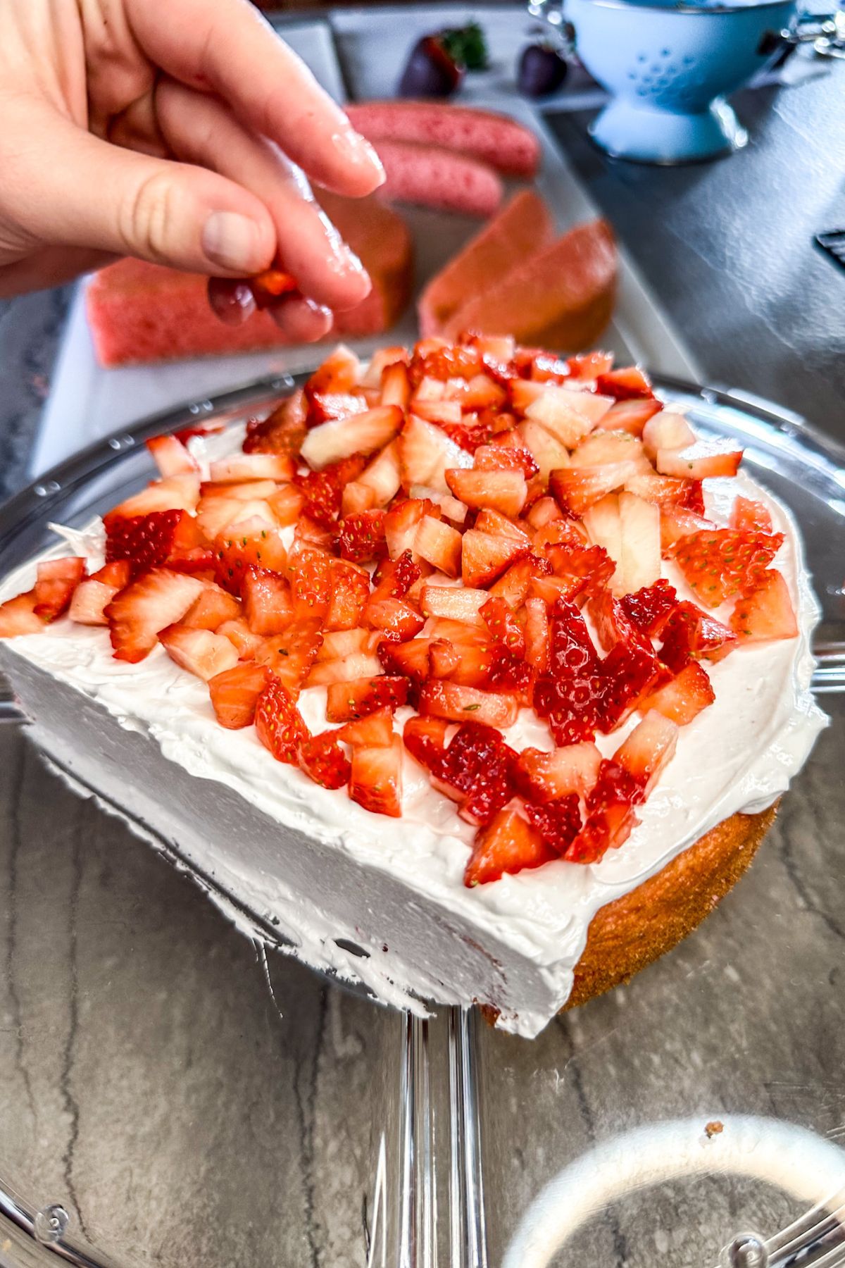 Easy Heart Shaped Cake Laughing Rooster Eats Easy Heart Shaped Cake Laughing Rooster Eats