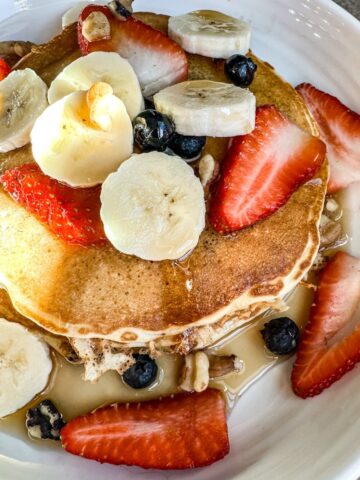 beautiful pancakes with fresh fruit.