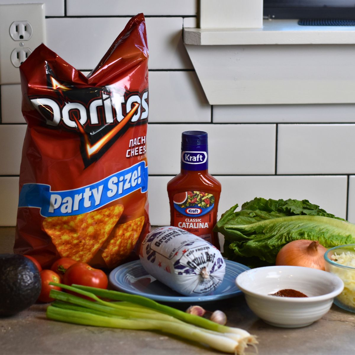 taco-salad-ingredients ingredients needed to make taco salad.