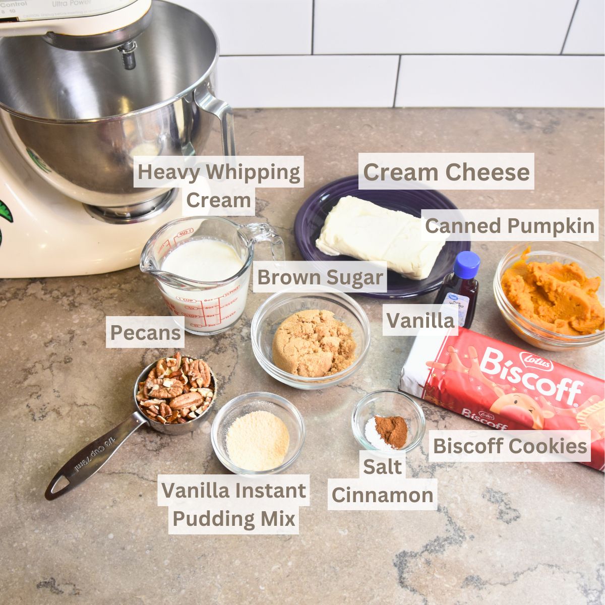 ingredients-for-pumpkin-dip ingredients needed to make pumpkin dip at home.