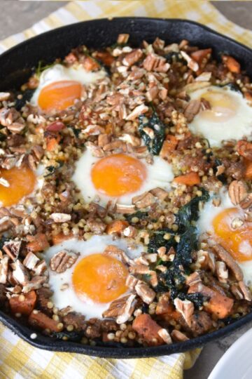 serving my sorghum and sausage skillet to my brunch guest.