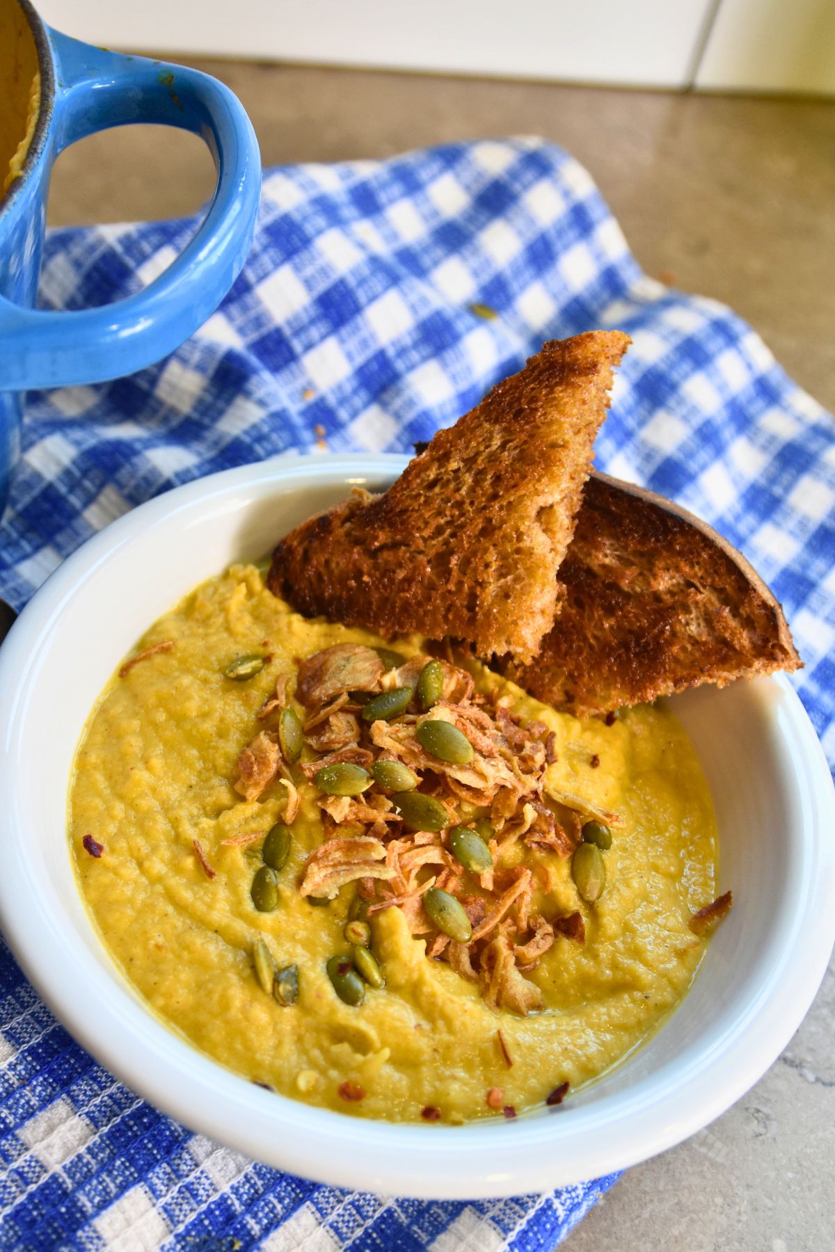 Creamy-pumpkin-cauliflower-soup Ready-to-eat pumpkin cauliflower soup.