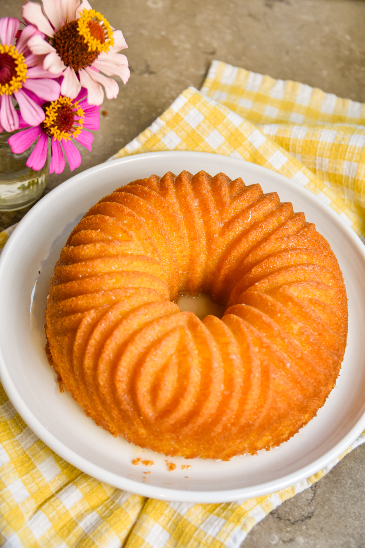 Finished lemon jello cake.