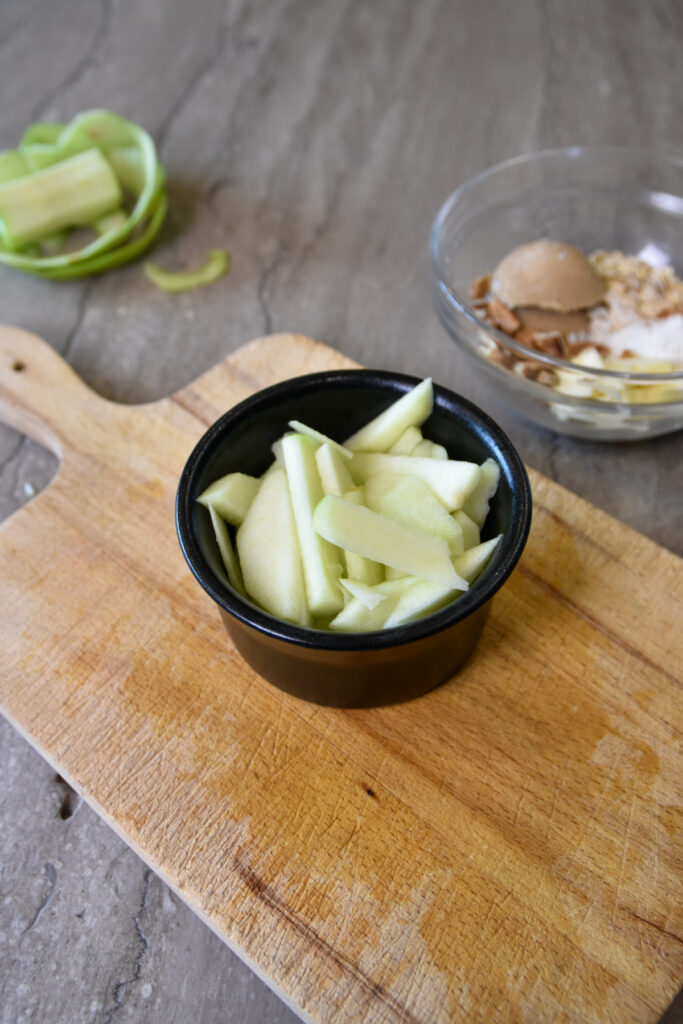 Bowl of sliced apples for Single Serving Apple Crumble