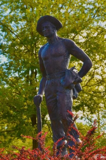 Statue at Crawford State Park.